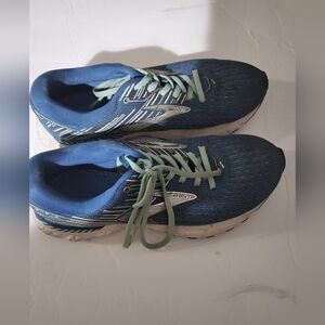 Brooks Adrenaline GTS 19